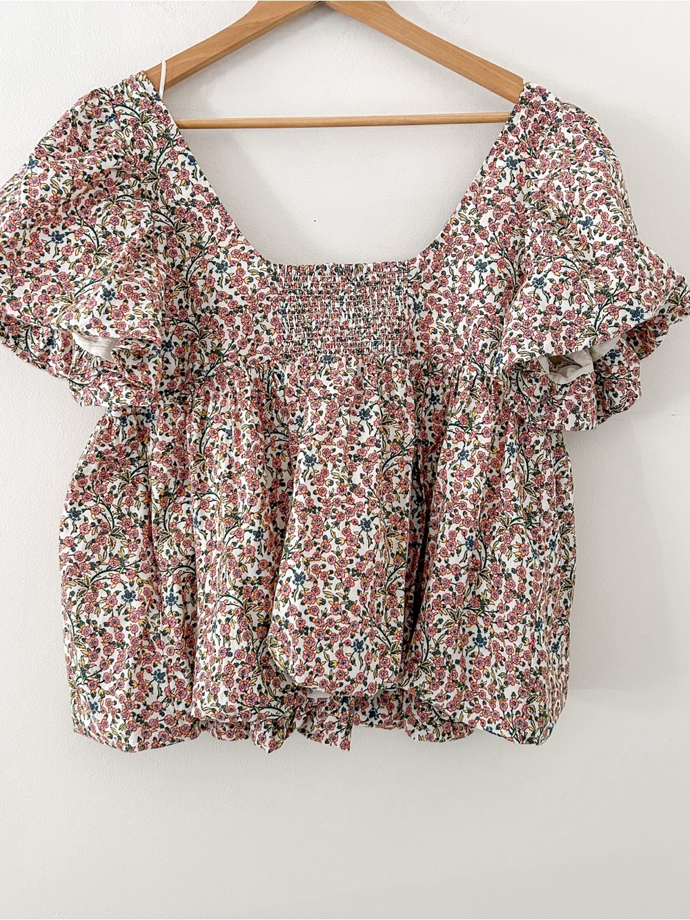 Floral Puff Sleeve Smocked Scoop Neck Virginia Blouse - Picture 4 of 9